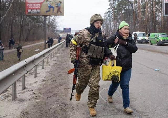 Rusya Kiev'den tahliye edilen 7 sivili vurdu!