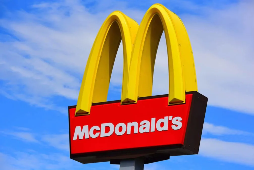 McDonald's ve Google İş Birliği: Yapay Zeka ile Daha Hızlı ve Taze Hizmet!