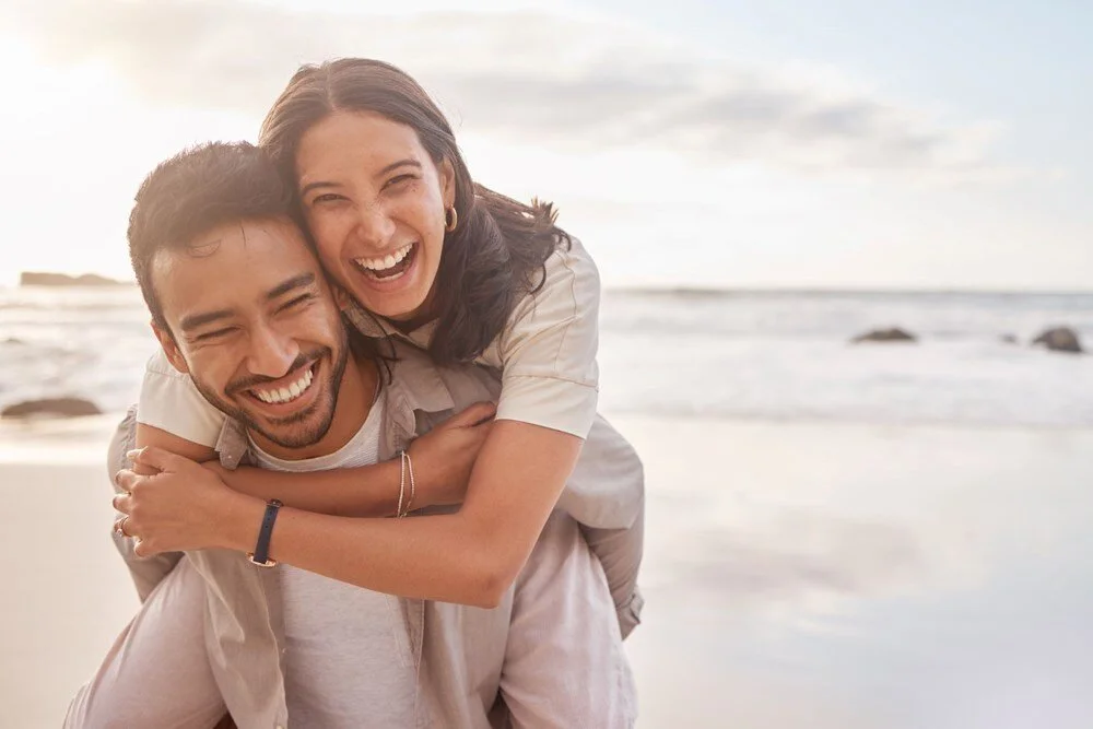 "Evlilik ve Mutluluk İlişkisi: Yeni Araştırma Sonuçları Şaşırtıyor!"